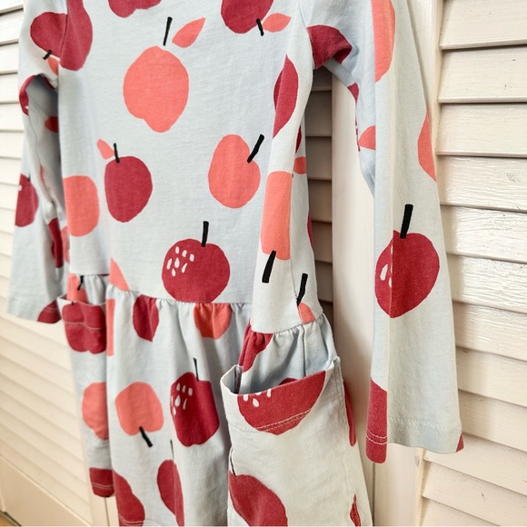 Tea Collection Long Sleeve Pocket Dress - Picture 2 of 5